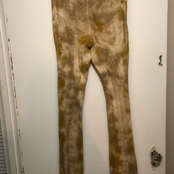 Waffle knit two piece suit - Picture 4 of 4